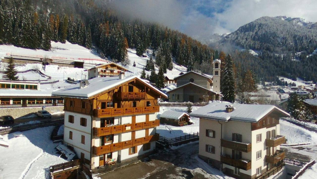 Majon Di Roces Canazei Exterior foto